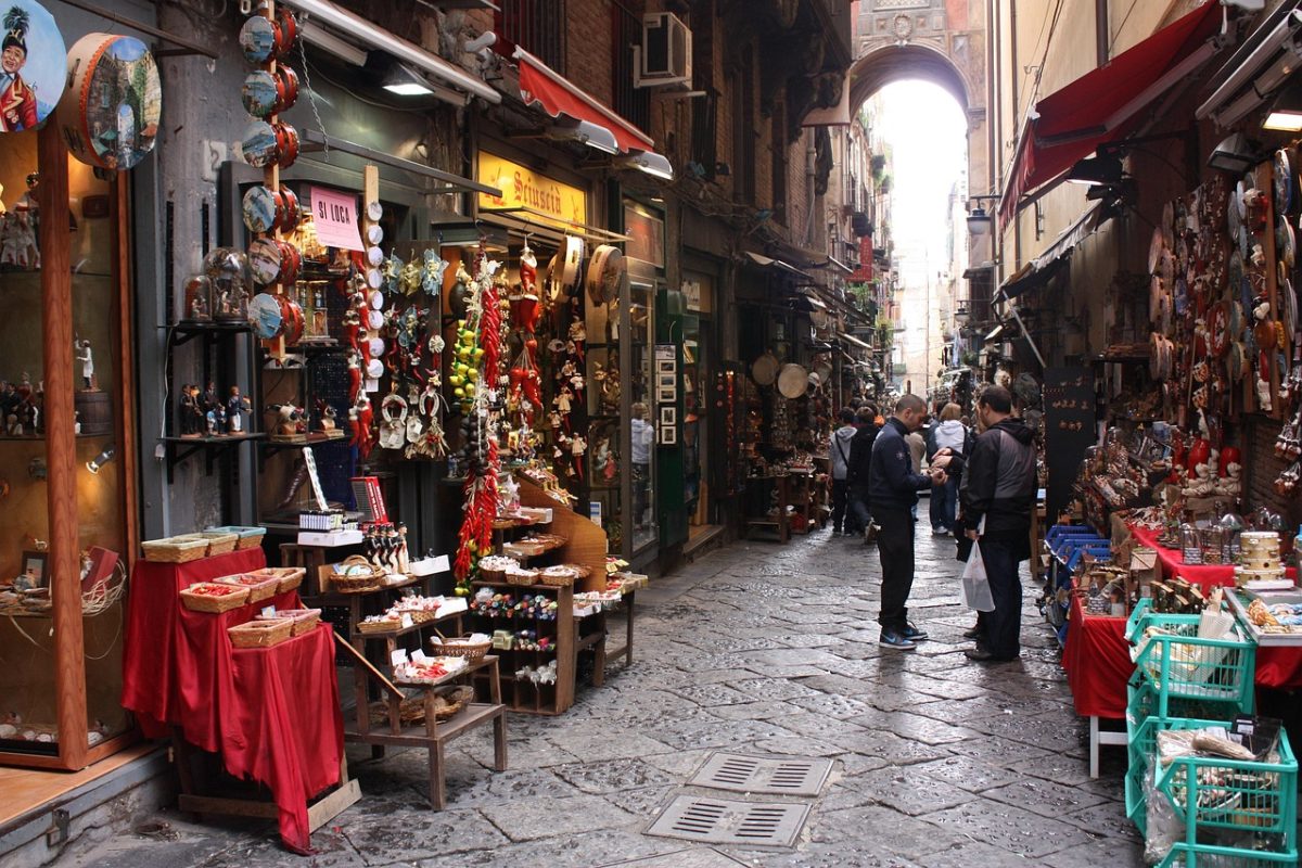 Quartieri Spagnoli Napoli vicoli caratteristici